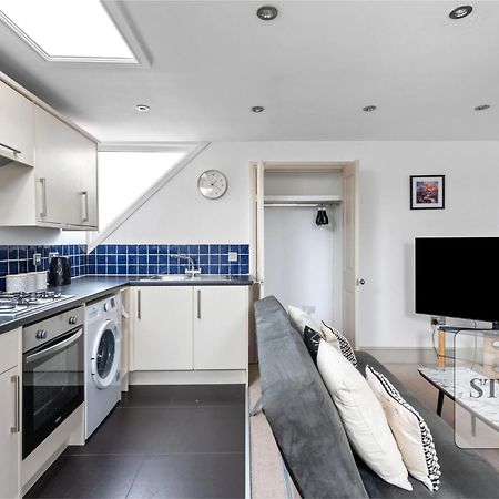 Cosy Apartment In Moulsham, Long Stays Welcome Chelmsford Exterior foto